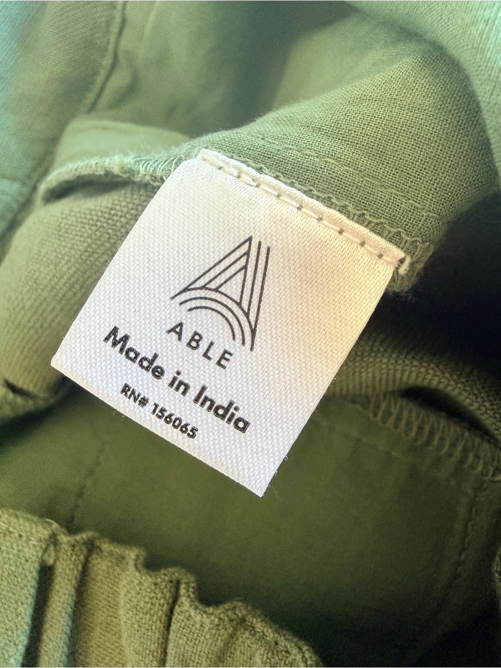 ABLE Esme Linen / Cotton High Waist Shorts - Green - Size 6 - Picture 4 of 12